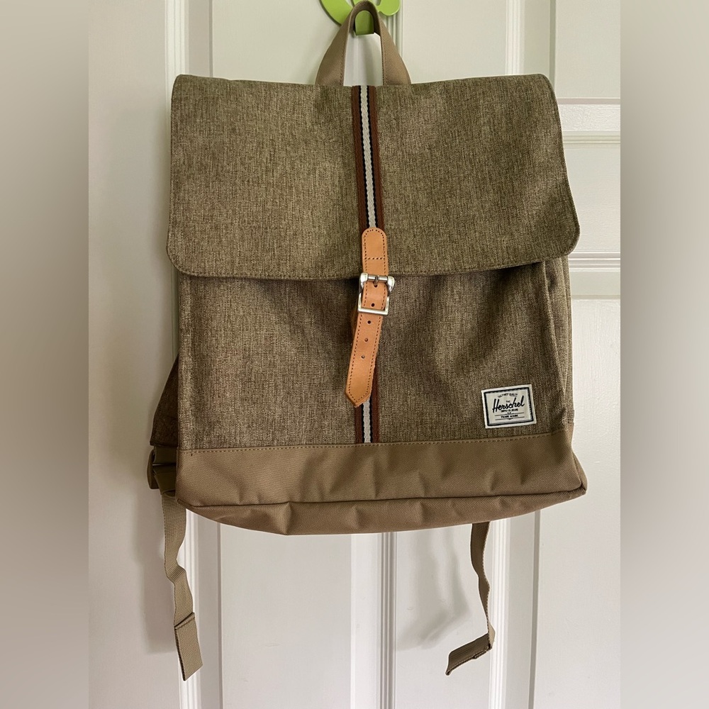 Herschel Supply Company City Brown Backpack